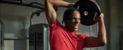 MnO story case fashion men that wear sport clothing in the gym